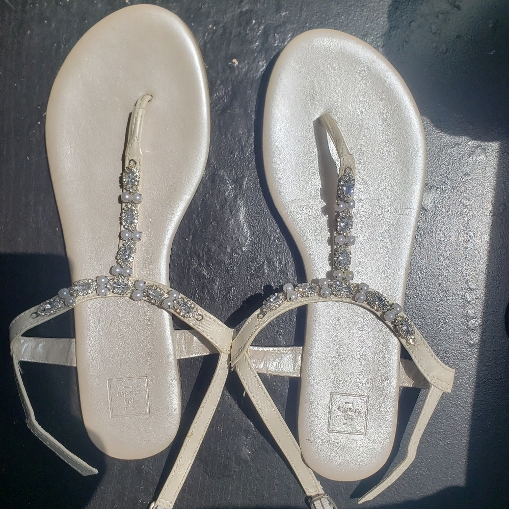 Davids Bridal White Pearl and Crystal T Strap Sandals